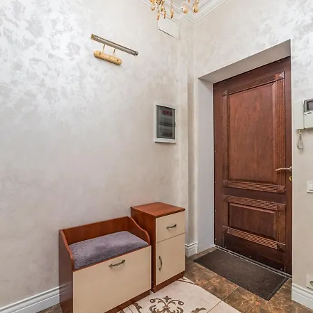 Apartment Gefest 2-bedrooms With Terrace